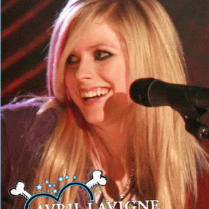 Avril Lavigne - The Best Damn Year On DVD (2007) (1 PAL DVD-R disc)